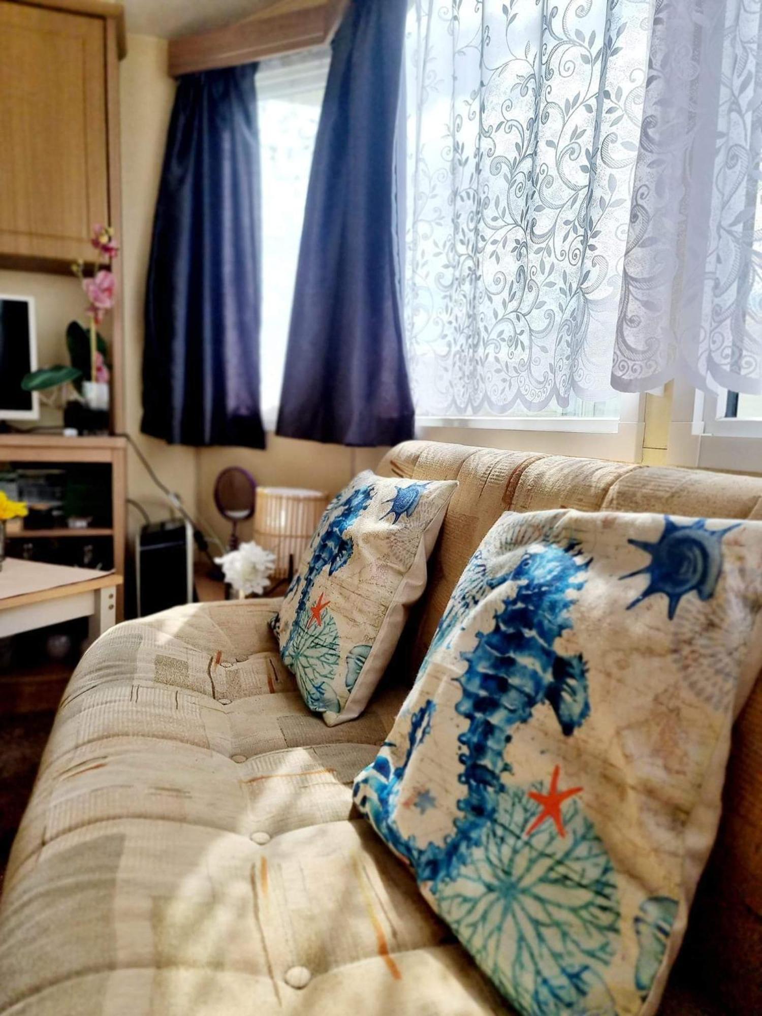 Paula.Aga- Caravan Clacton-on-Sea Exterior photo